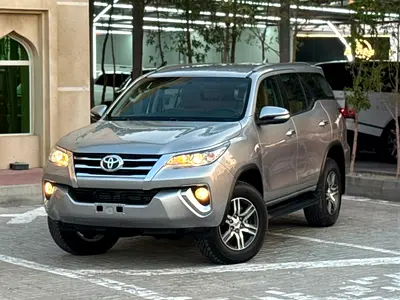 TOYOTA FORTUNER V4 2017