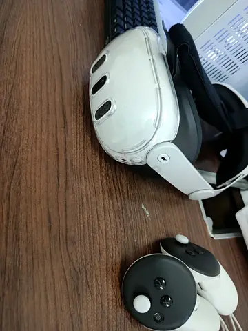 meta quest 3 vr with allot of safe accessories