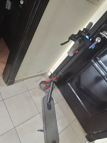 Foldable electric scooter in good working condition