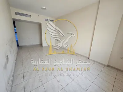 شقه غرفتين وصاله بمنطقة المجرة الشارقه اطلاله مفتوحه تكييف مركزي صيانه مجانيه  باركن متوفر تامين مؤجل تسهيلات بالسداد