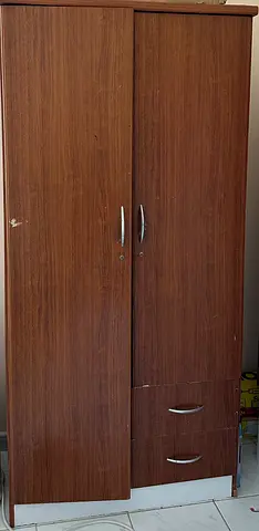 Wardrobe cabinet