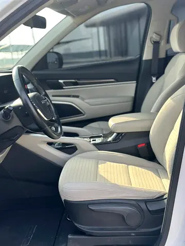 صورة 7 لـ 2023 KIA TELLURIDE