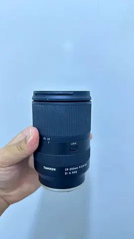 Tamron 28-200mm F/2.8-5.6 Di III RXD - All-in-One Zoom Lens
