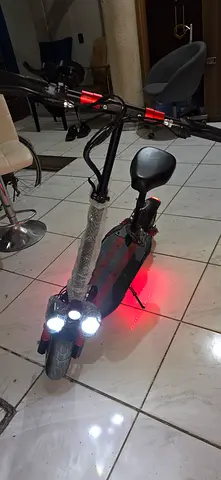Electric Scooter for Sale - Excellent Condition