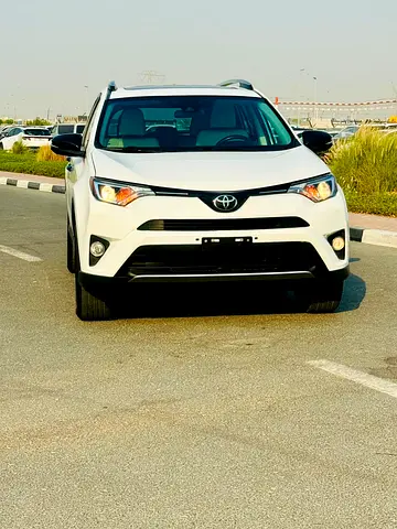 2017 Toyota RAV 4 — миниатюра 5