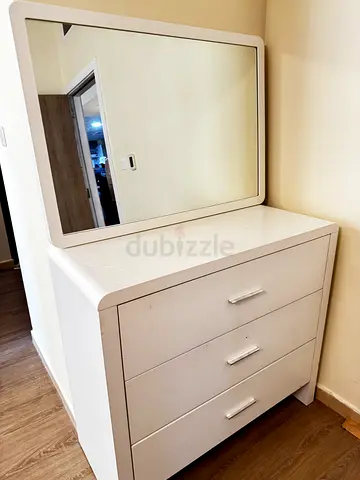 White Dresser with Mirror and 3 Drawers - Good Condition