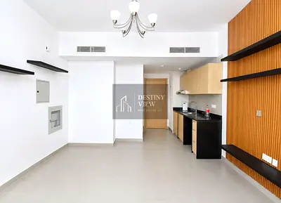 DEAL OF THE DAY // BRAND NEW STUDIO // WITH WARDROBES AND COVERED PARKING//