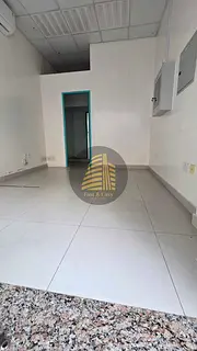 Prime Retail Shop on Main Road | Al Satwa | 133 SQFT | 90k in 4 Cheques | High Footfall
