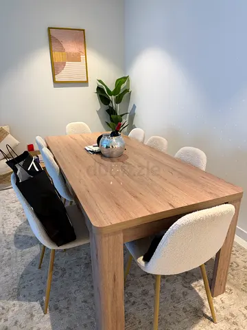 Big Dinning Table With Chairs