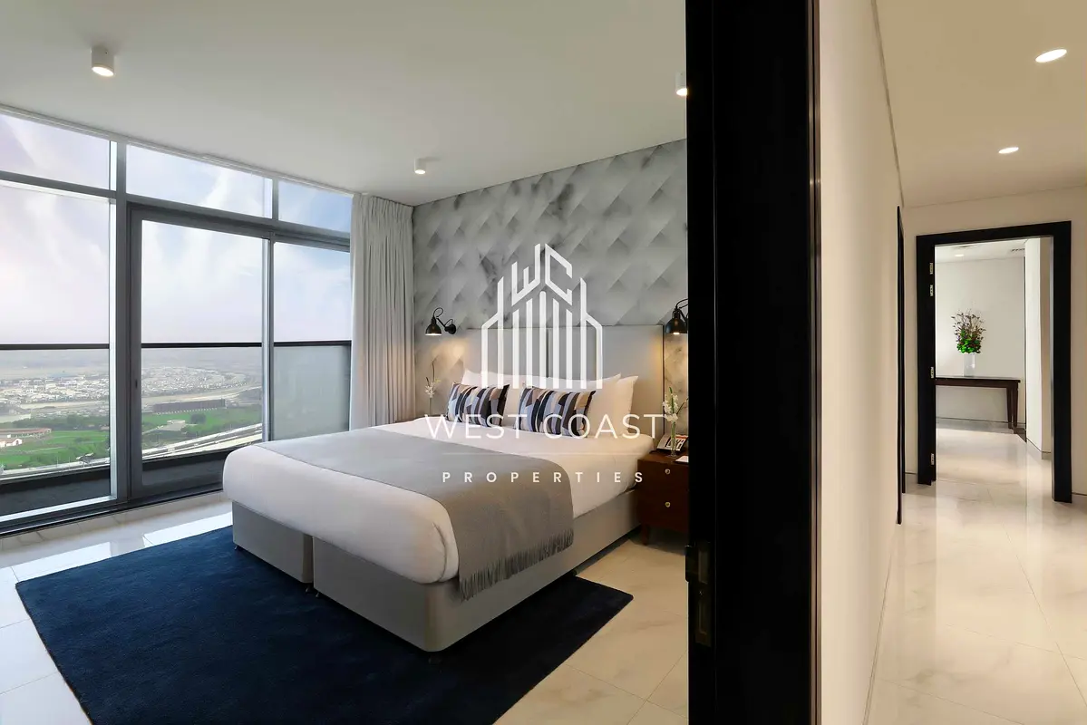Wake Up to Stunning Canal Views | Luxury 2BR
