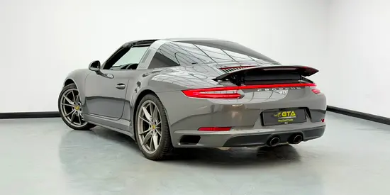2018 Porsche 911 — фото 6
