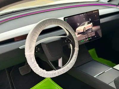 2026 Tesla MODEL 3 — миниатюра 12