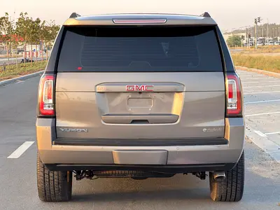 2019 GMC YUKON — фото 5