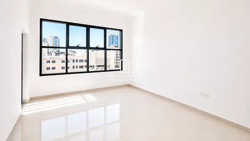 BRAND NEW | MODERN LIVING | SPACIOUS LAYOUT