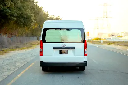 2020 Toyota HIACE 照片 6