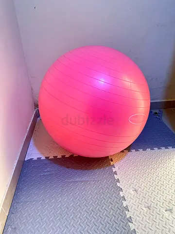 Pink Exercise / Stability Ball – Good Condition
Versatile exercise ball, perfect for home workouts,
