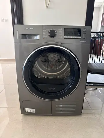 Samsung Dryer with Heat Pump as good as new