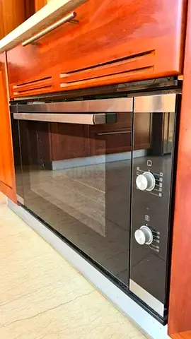 Bosch 90cm Built-In Electric Oven – Made in Germany | Excellent Condition