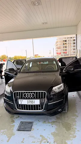 Super Audi Q7 3.0 TFSI S-line GCC perfect condition just buy and drive.