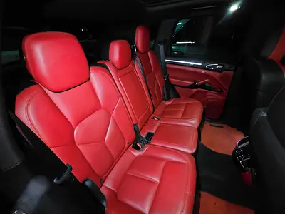 2016 Porsche CAYENNE 照片 9