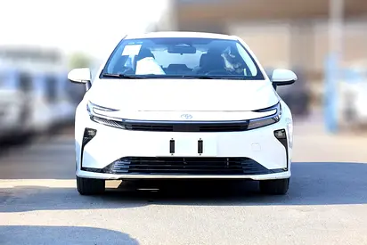 TOYOTA COROLLA 1.8 HYBRID CHINA SPECS MODEL 2026