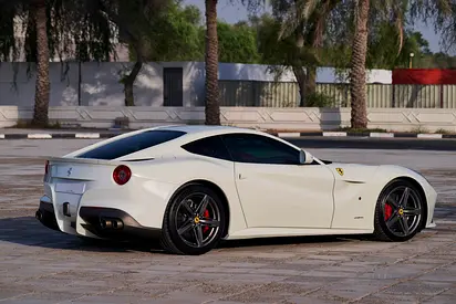 2013 Ferrari F12 BERLINETTA — фото 6