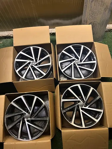 VW Golf OEM Rims 19inch