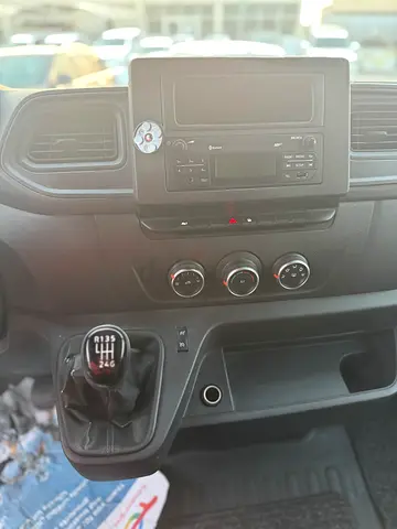 Renault Master 2.3T Panel Van (L4H3), миниатюра 9