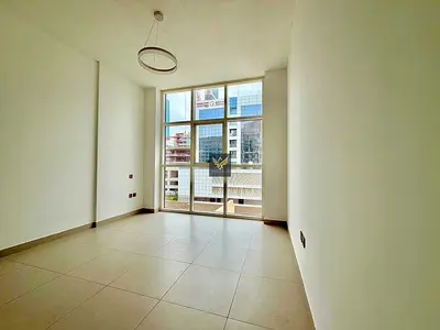 Modern 1 Bedroom Apartment | Top Amenities| Prime Location