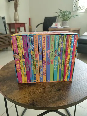 Set of 23-Roald Dahl children's books