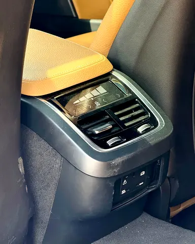 صورة 13 لـ 2018 Volvo S90