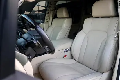 صورة 5 لـ 2020 Lexus LX-SERIES