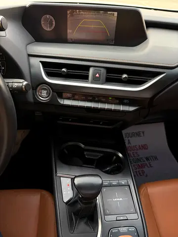 2021 Lexus UX-SERIES 照片 16
