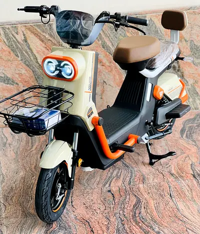 🛵 Electric moped 48 v 20 mah 800 watts