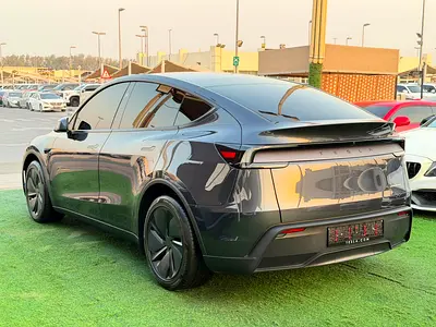 2026 Tesla MODEL Y — фото 4