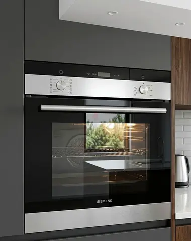 Siemens iQ500 Built-In Electric Oven – Excellent Condition
