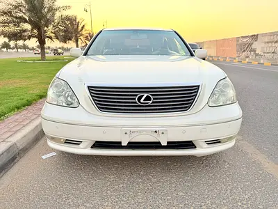 Lexus LS 430 2004 1/2 Ultra American Specs