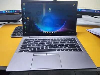 HP ZBook Firefly 14 G7 Mobile Workstation - Intel Core i7, 16GB, 512GB SSD