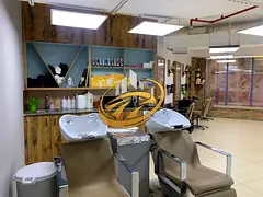 Fitted Beauty Salon | Furnished Shop | Palace Towers DSO