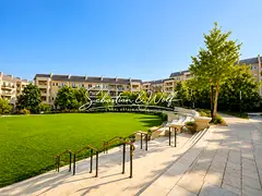 Exclusive | Boulevard View | Private Terrace