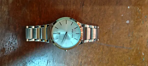 Police stainless steel men's wristwatch - needs new battery