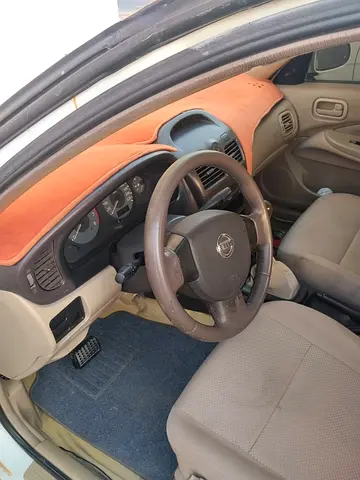 2008 Nissan SUNNY photo 7