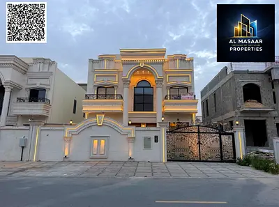 A luxurious classic villa in Al-Haliou, featuring 6 bedrooms, a rooftop terrace, and a spacious out