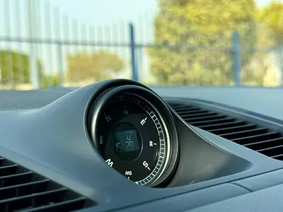 2020 Porsche CAYENNE — миниатюра 20