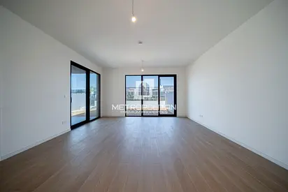 Large Corner Plot | Near Amenities | Brand New