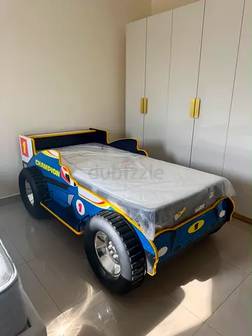 سرير أطفال