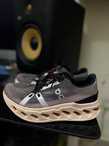 On Cloud Eclipse size41