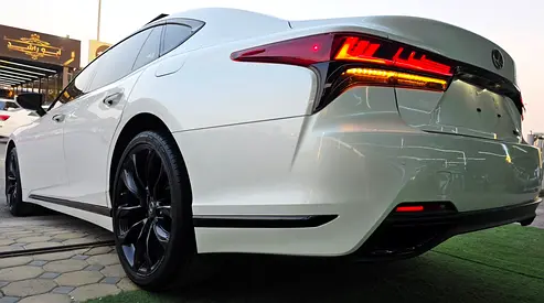 2020 Lexus LS-SERIES thumbnail 16