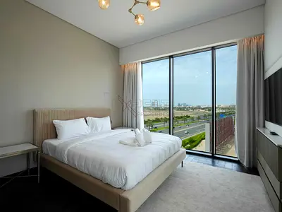 Luxury High-Floor Apartment | Stunning City Views