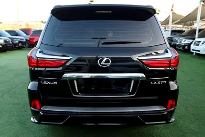 صورة 7 لـ 2020 Lexus LX-SERIES
